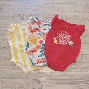 🔴5/$20 | Jessica Simpson onesie Bundle!